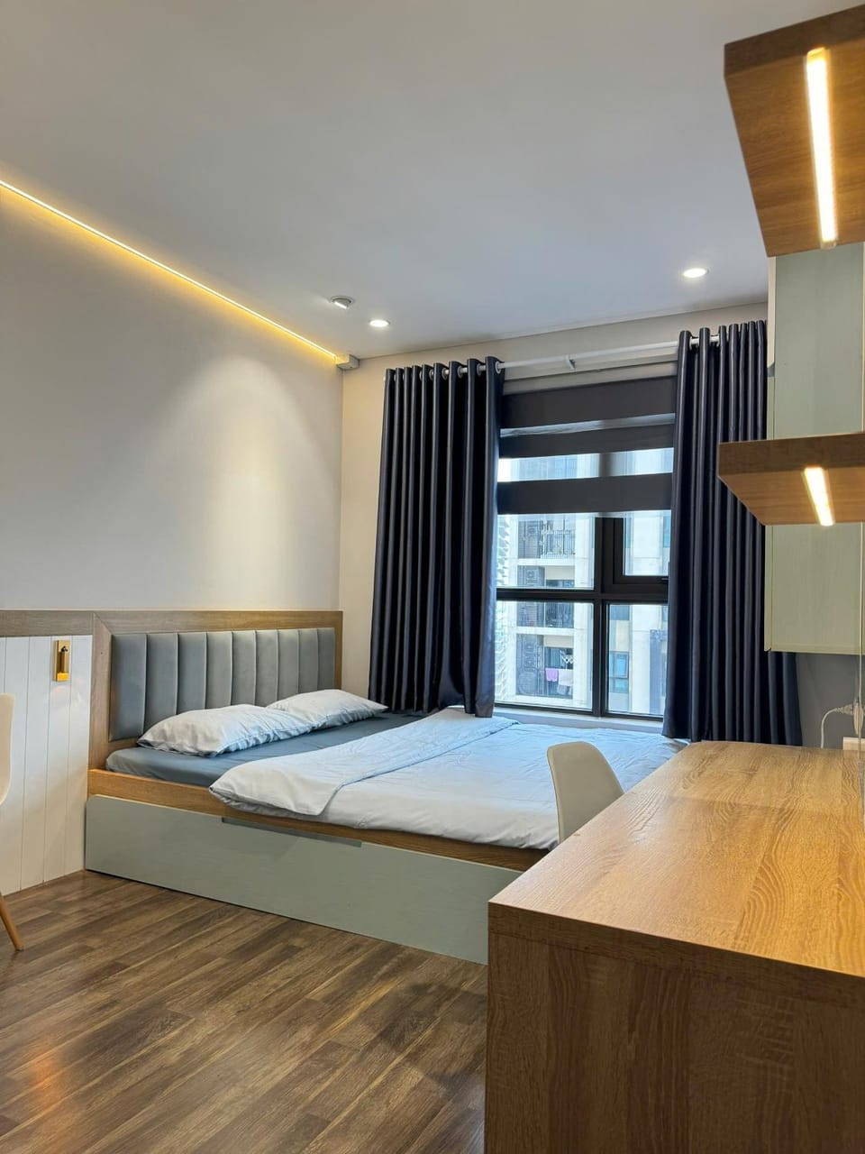 Bed, Photo of the whole room, Bedroom