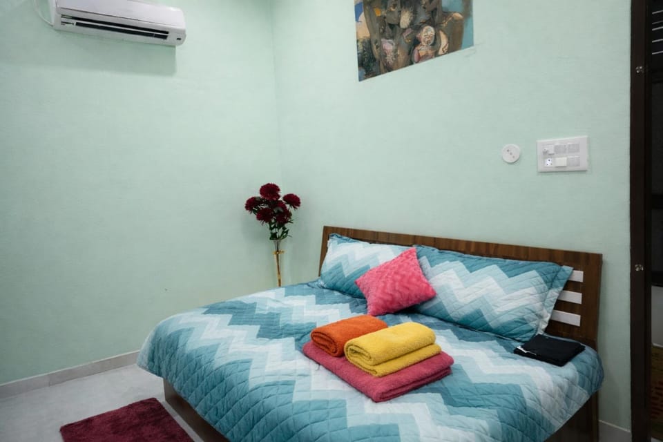 Urban Comfort Modern Private 1BHK Couple Friendly Apartment in Jaipur