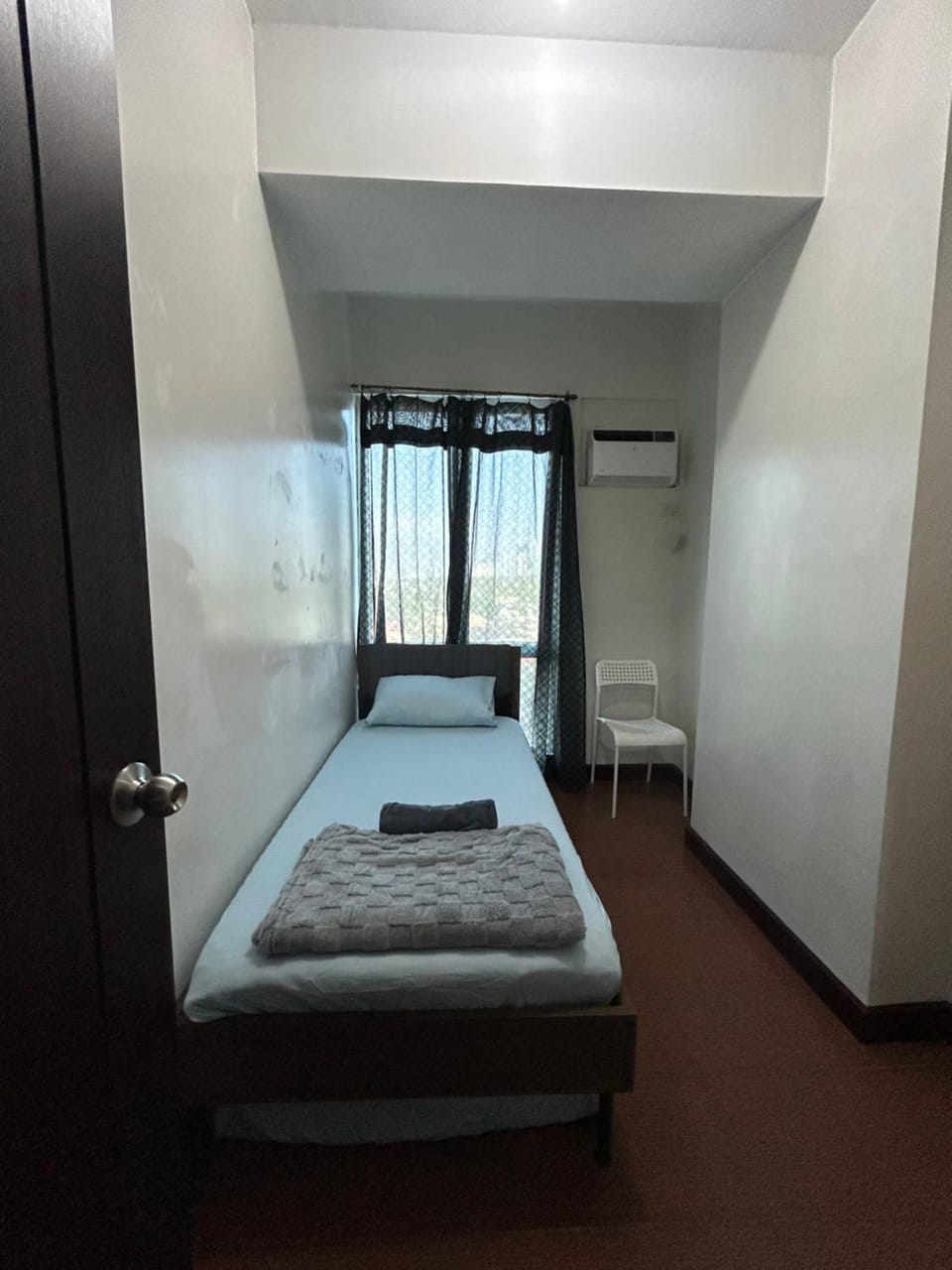 San Lorenzo Place by MG Holiday Home Apartment in Pasay