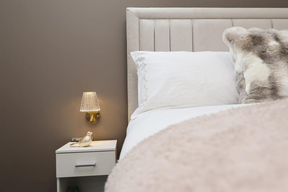 Bed, Decorative detail