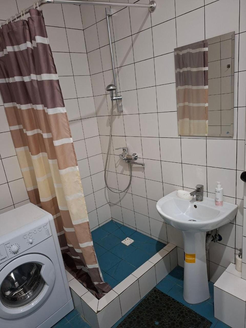 Konovaltsa 36e Street Apartment in Kiev City - Kyiv