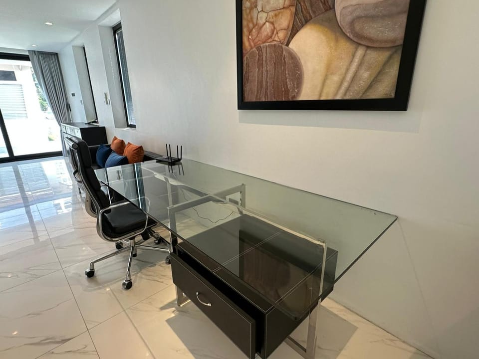 1600m Nearly Pattaya beach walkstreet elevator Villa Villa in Pattaya City