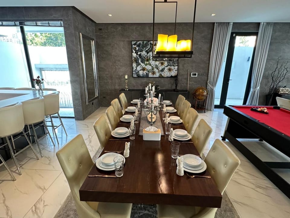 1600m Nearly Pattaya beach walkstreet elevator Villa Villa in Pattaya City