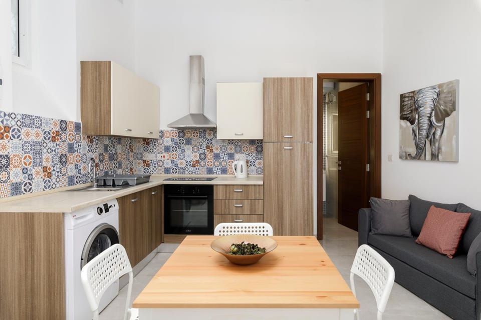 Dining area, Diving, Diving, oven, stove, stove, kitchen, kitchen
