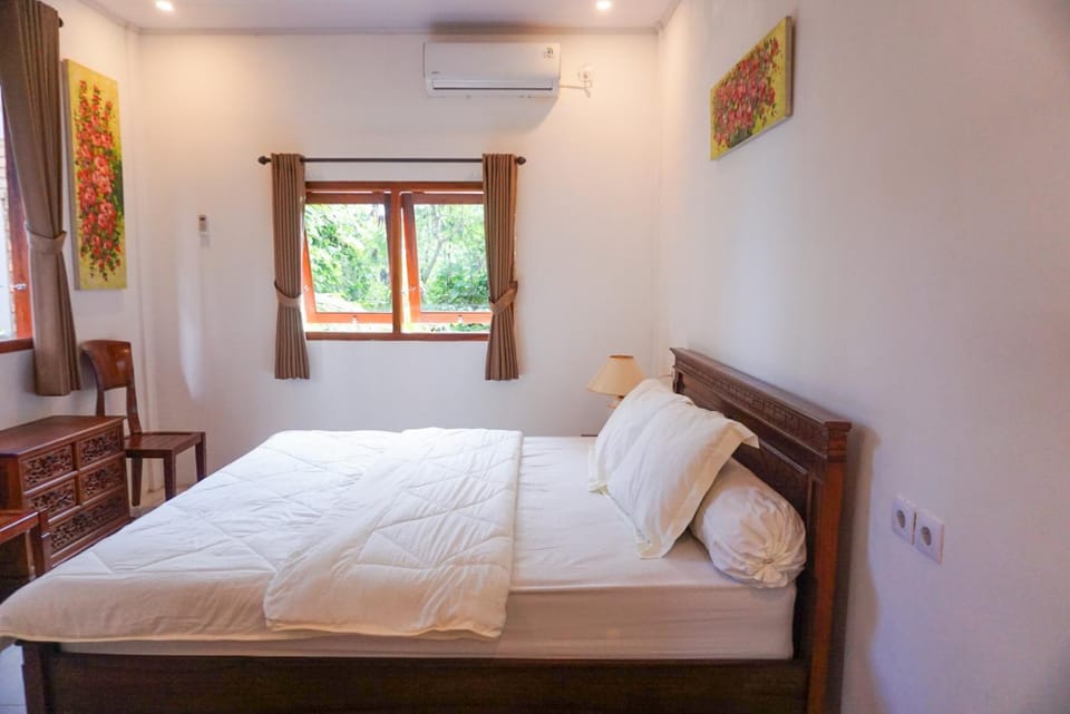 Bed, Bedroom, air conditioner