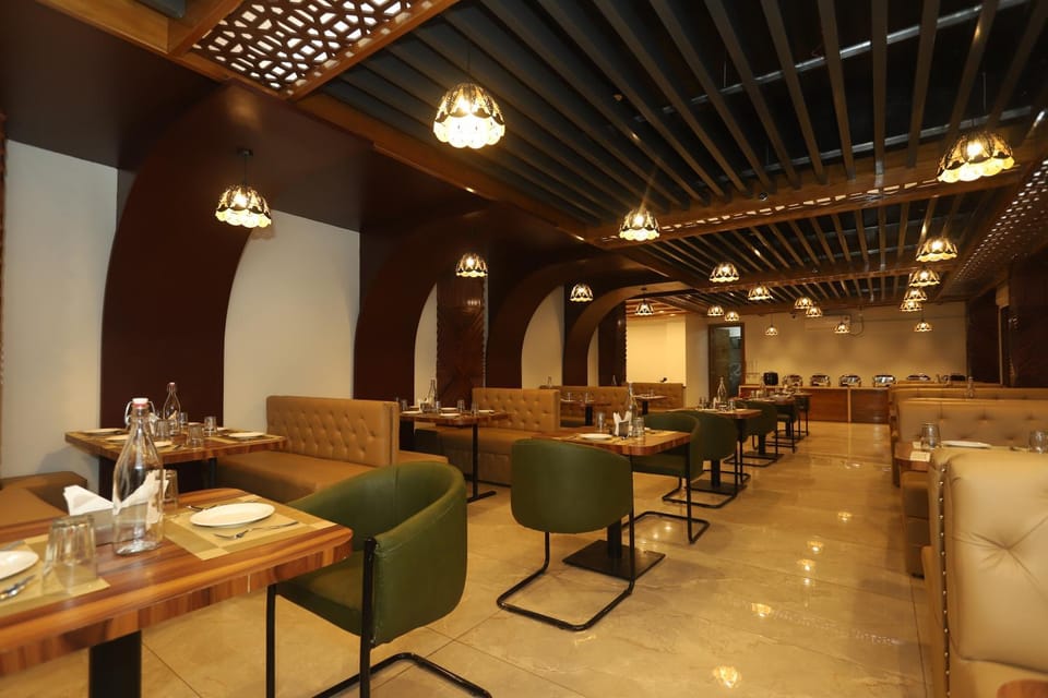 Restaurant/places to eat, Food, Breakfast, Buffet breakfast