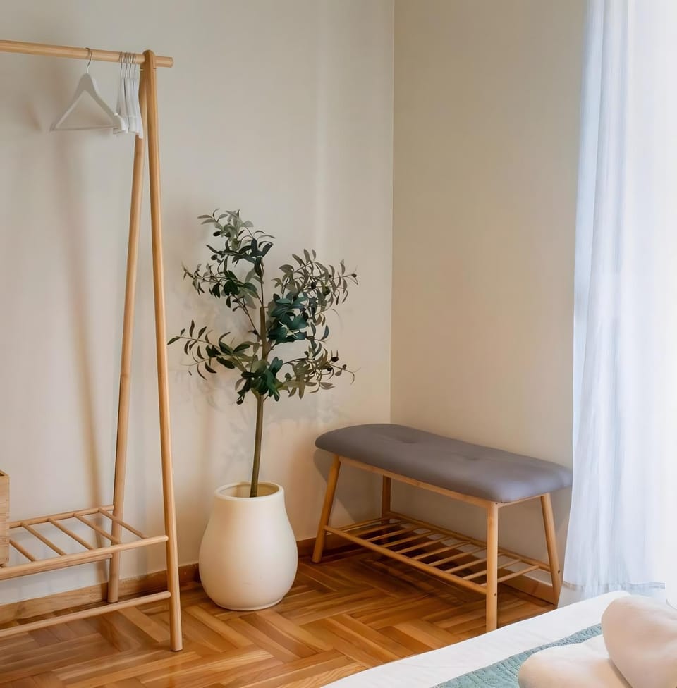 Bedroom, wardrobe