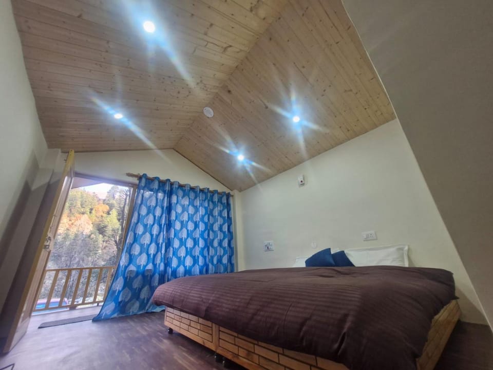 Manali Adventures Stay & Cafe Campground/ 
RV Resort in Himachal Pradesh