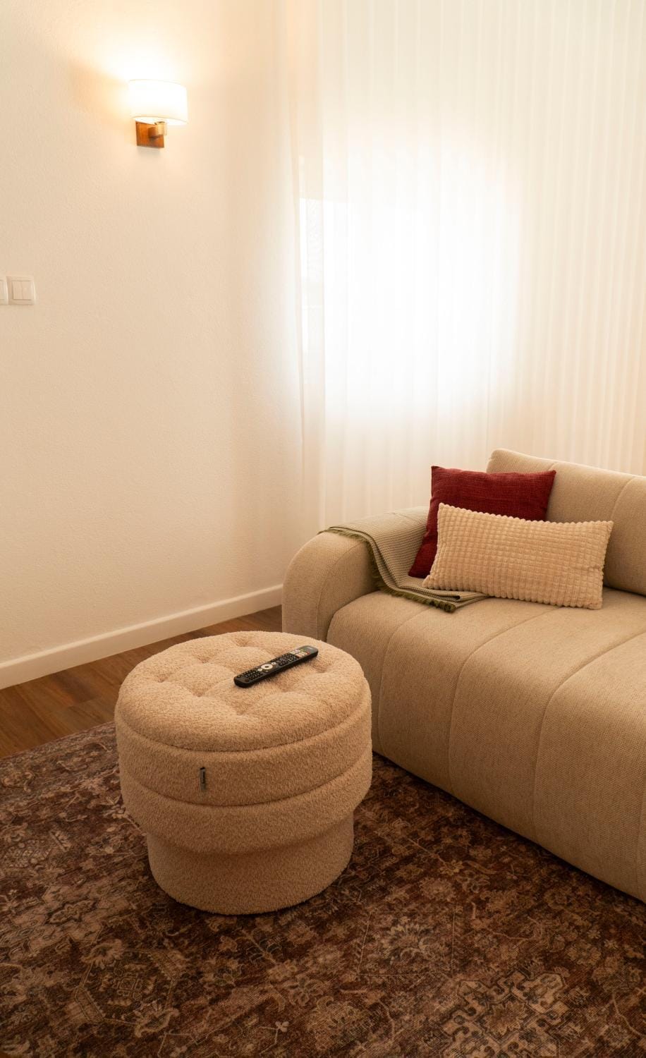 Communal lounge/ TV room, Living room