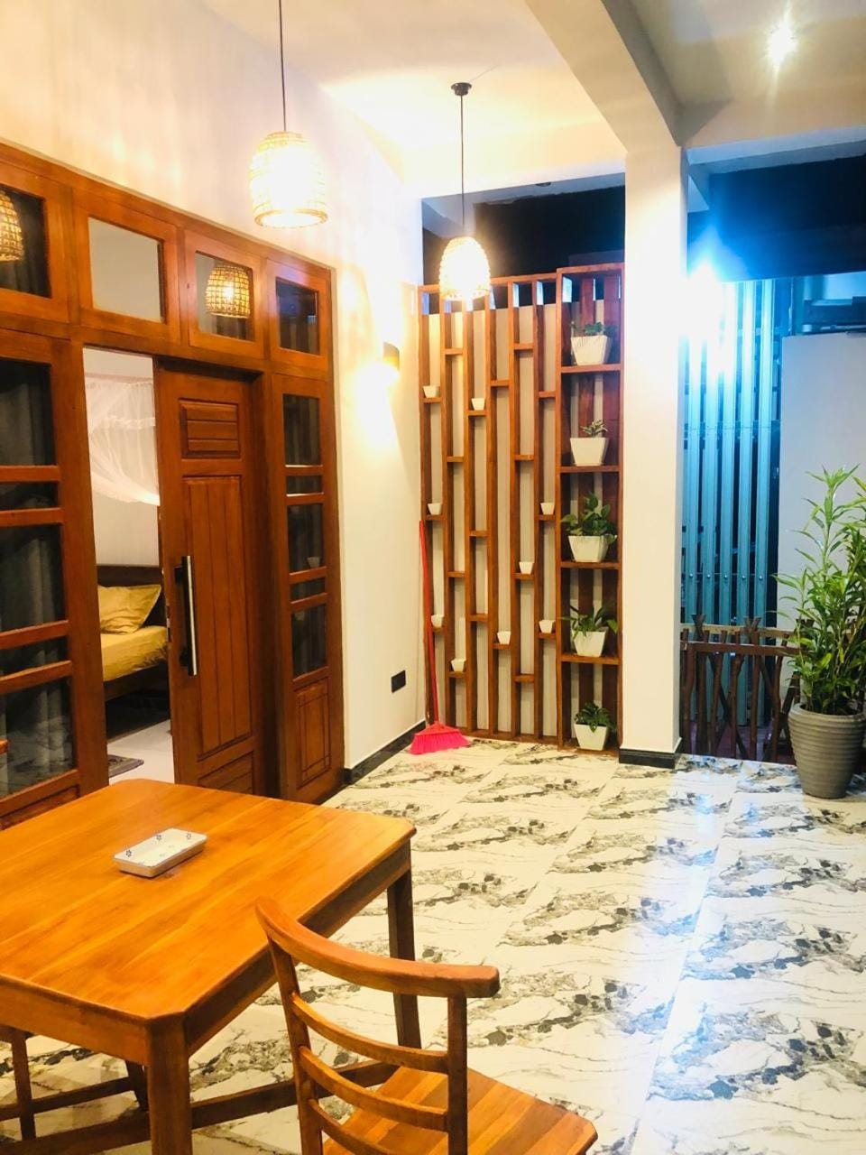 Lavish Stay Apartment in Southern Province