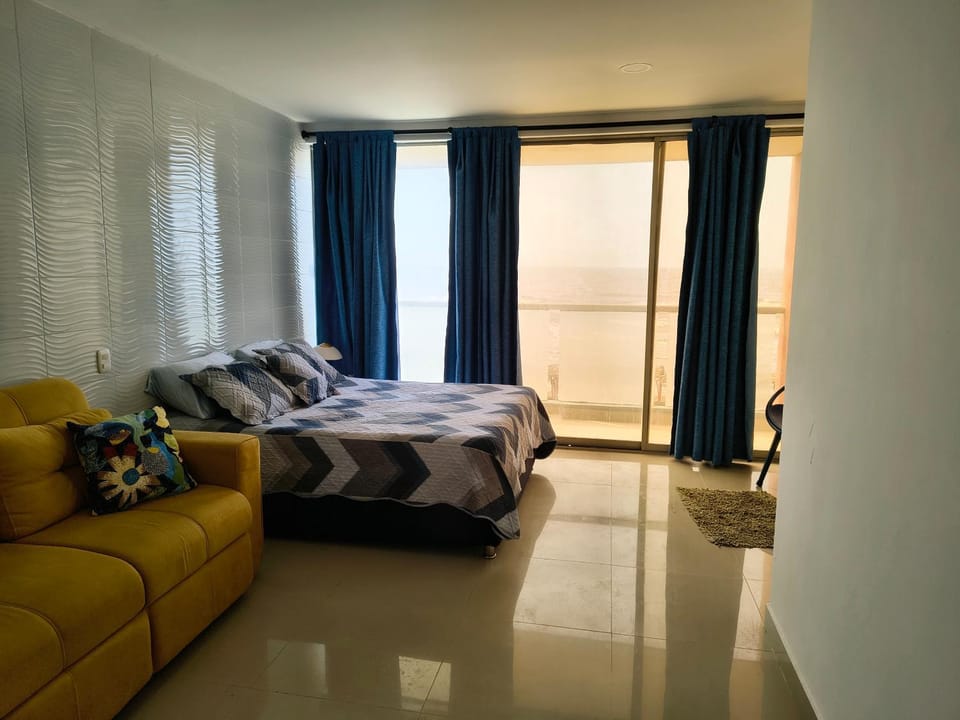 Bed, Living room, Photo of the whole room, Bedroom