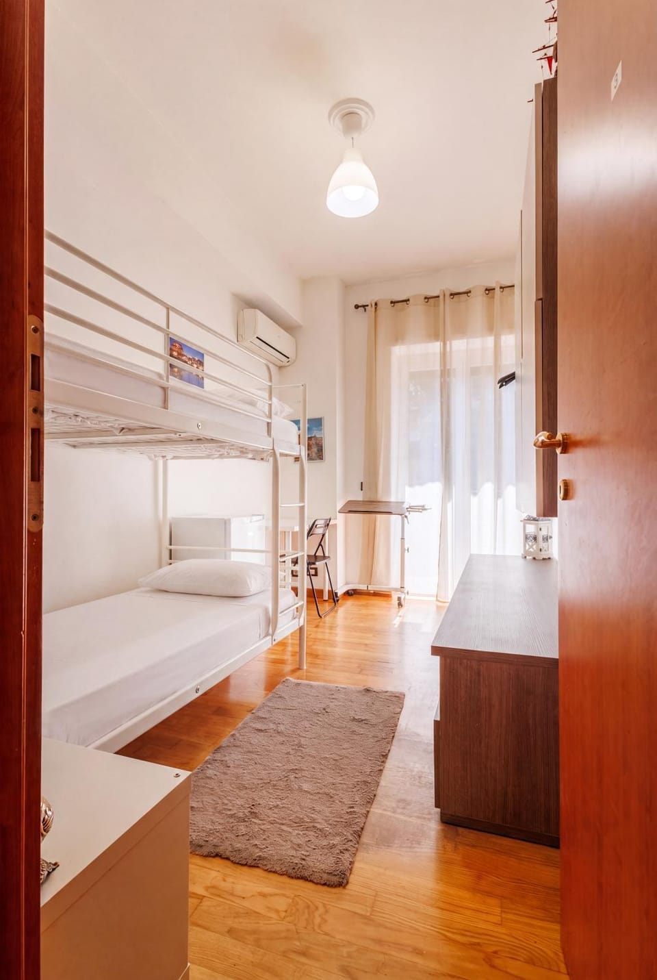 Bed, Photo of the whole room, Bedroom, bunk bed, towels, wardrobe