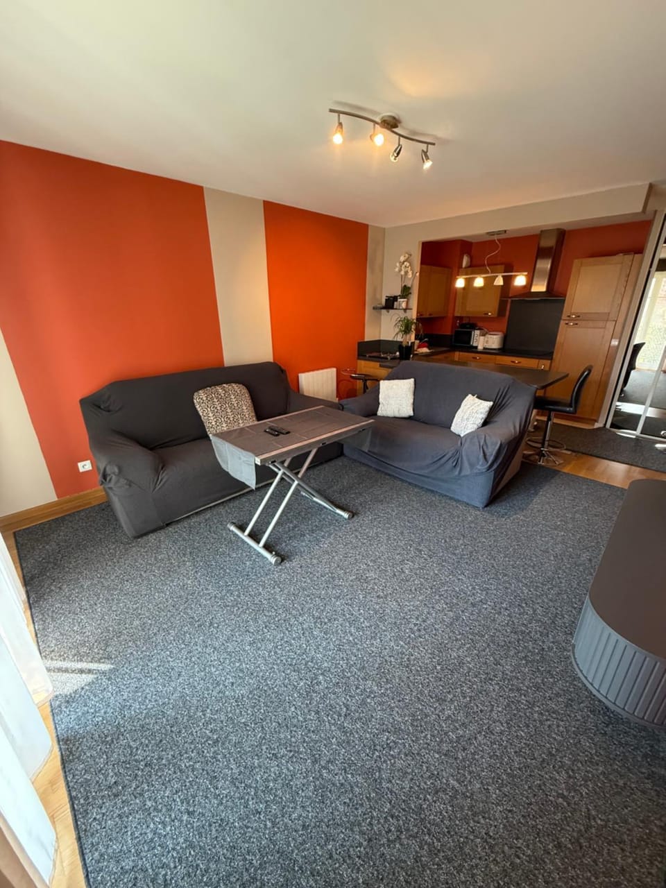 Living room, Seating area, Dining area