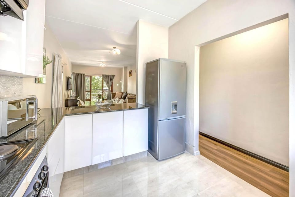 Kitchen or kitchenette, kitchen