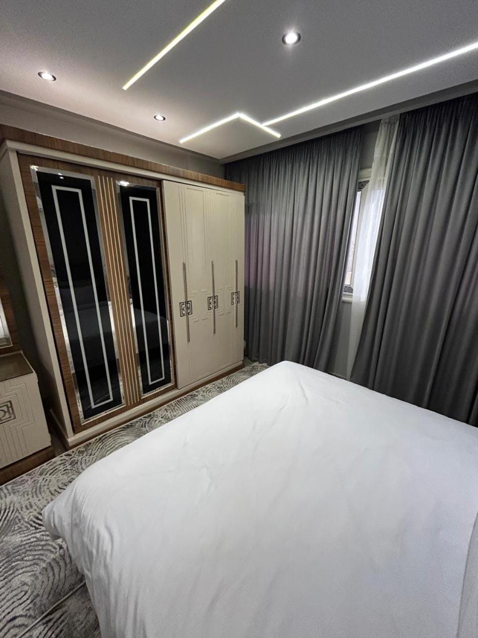 شقة فندقية المهندسين ميدان لبنان6 Apartment in Egypt