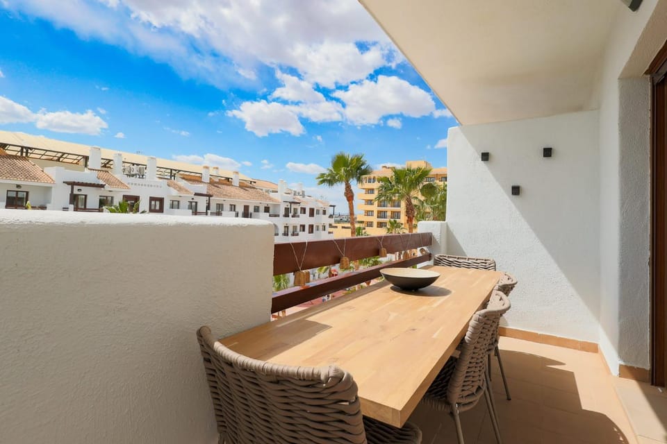 DAINA BLISS - Golf & Sun Apartment Apartment in Los Alcázares