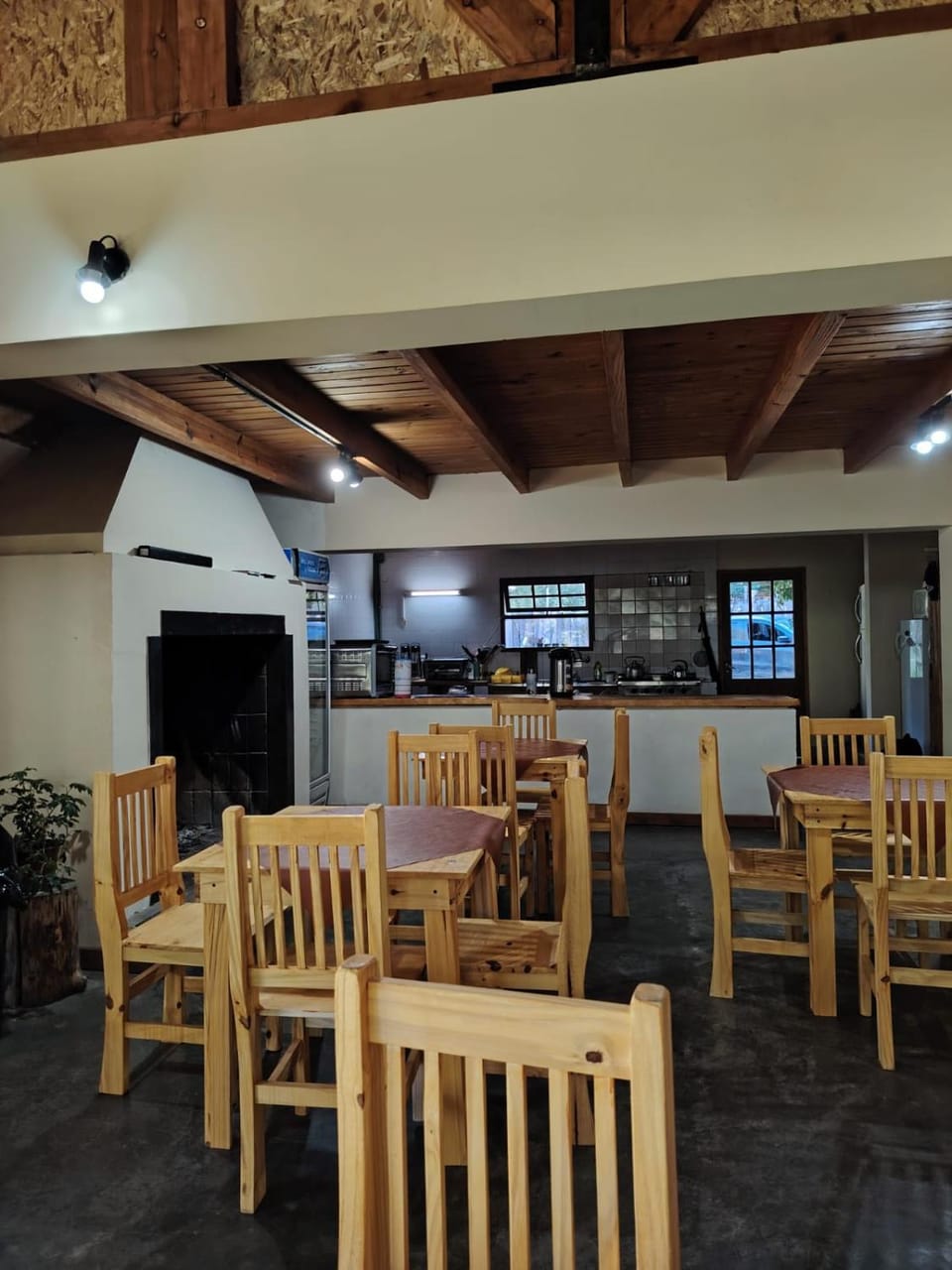Property building, Breakfast