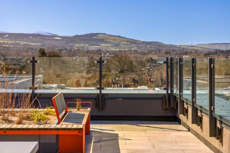 Natural landscape, Balcony/Terrace, Mountain view
