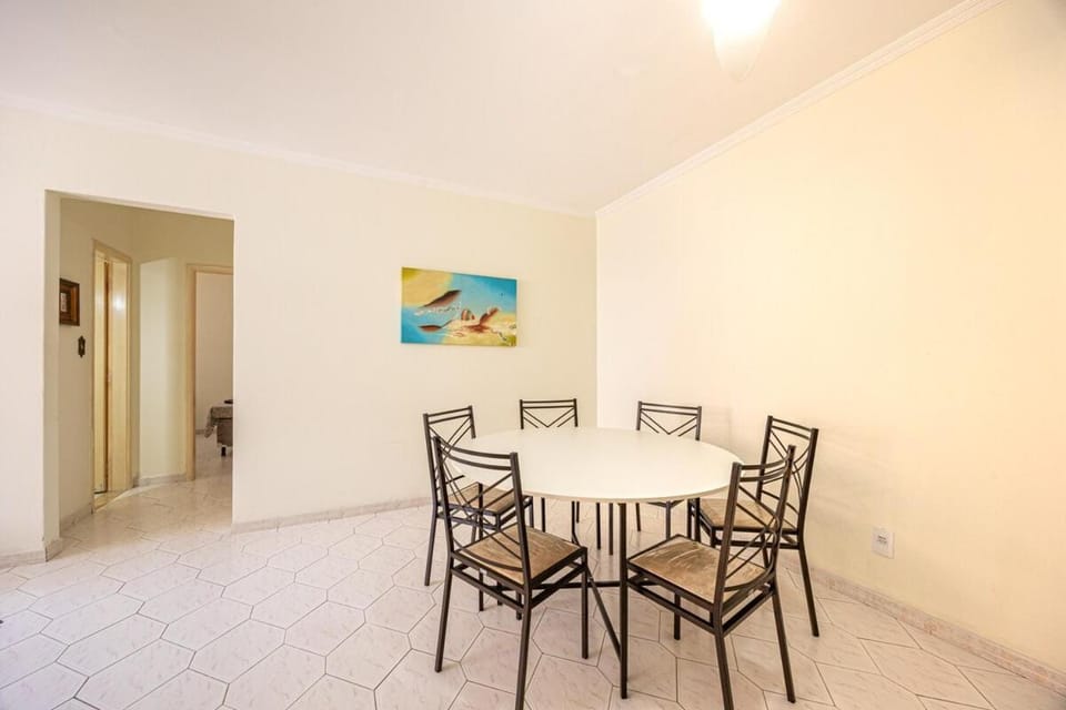 Apartamento pé na areia Praia dos Milionários. Apartment in Santos