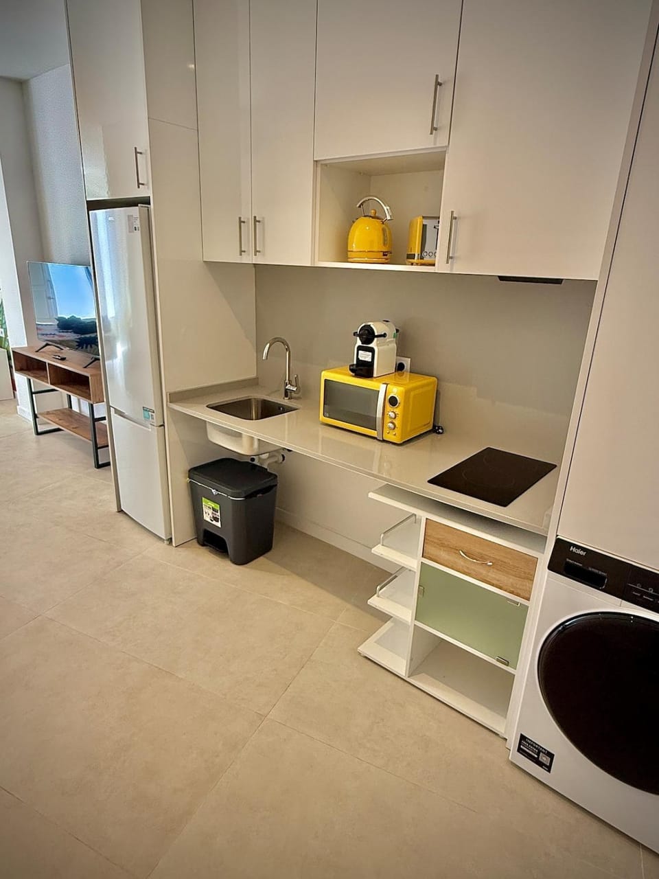 Kitchen or kitchenette, microwave, toaster, kitchen, kitchen
