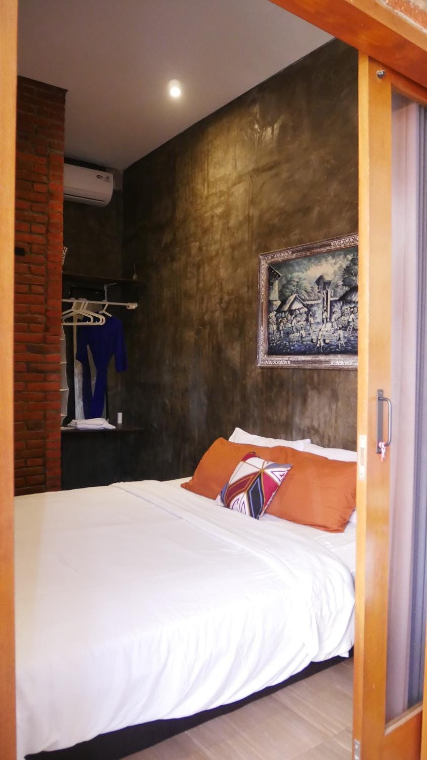 ABRHMS Guest house seminyak bali Bed and Breakfast in Kuta