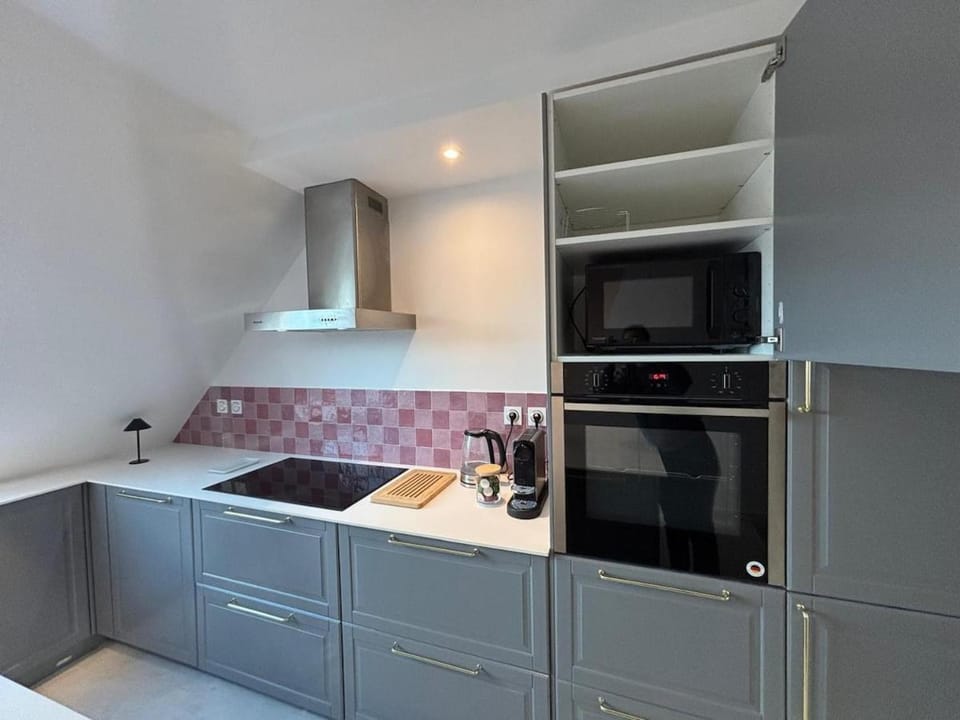 Kitchen or kitchenette, stove, kitchen