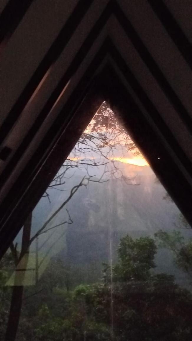 Misty Knuckles Cabana Chalet in Central Province