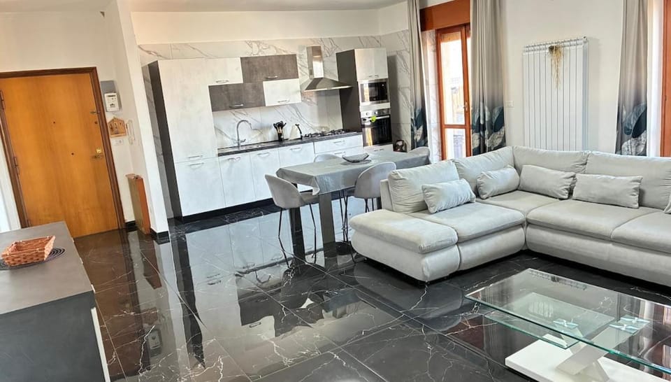 Property building, View (from property/room), City view, Garden view