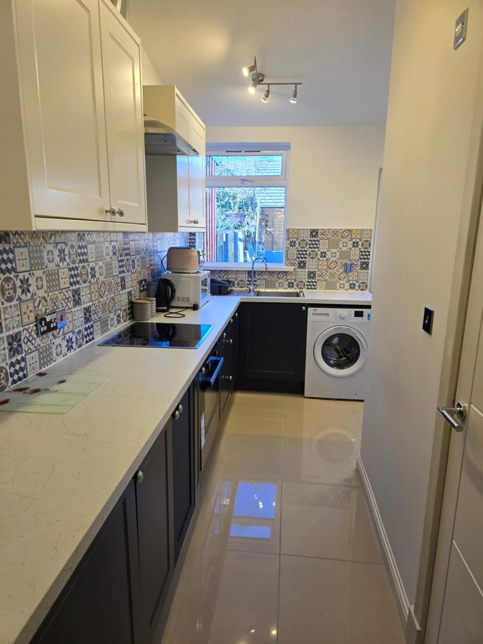 Nanny bambi's three bedroom's Apartment in Inverness
