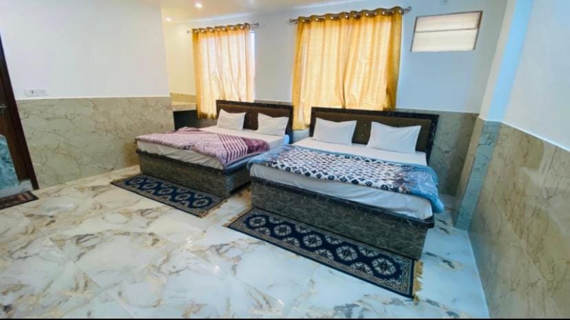 Hotel Yash Dham Hotel in Uttar Pradesh