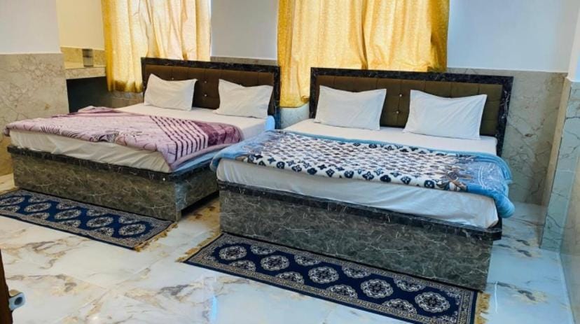 Hotel Yash Dham Hotel in Uttar Pradesh