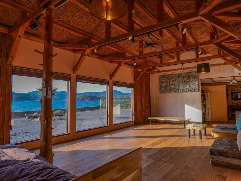 Natural landscape, Living room, Seating area, Dining area, Sea view, Sea view
