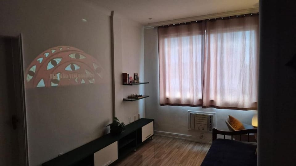 TV and multimedia, Living room, air conditioner