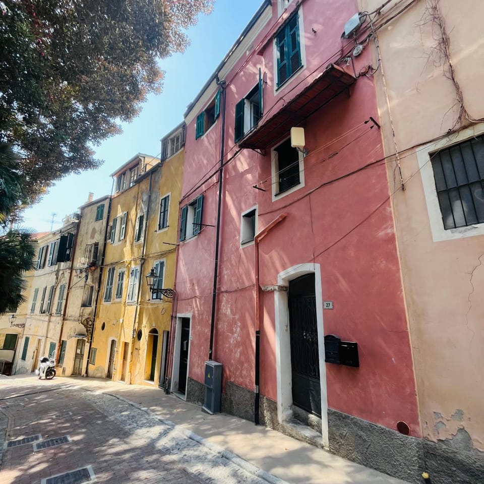 Property building, Neighbourhood, Street view