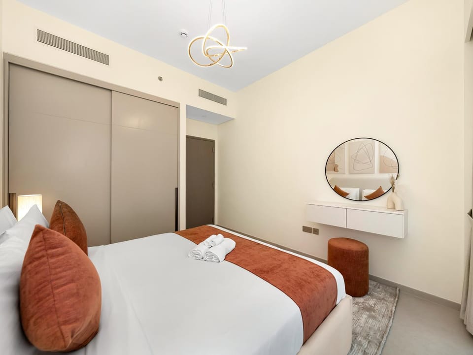 Elegant 1BR I Near Burj Khalifa & Fountain I Dubai Mall Apartment in Dubai