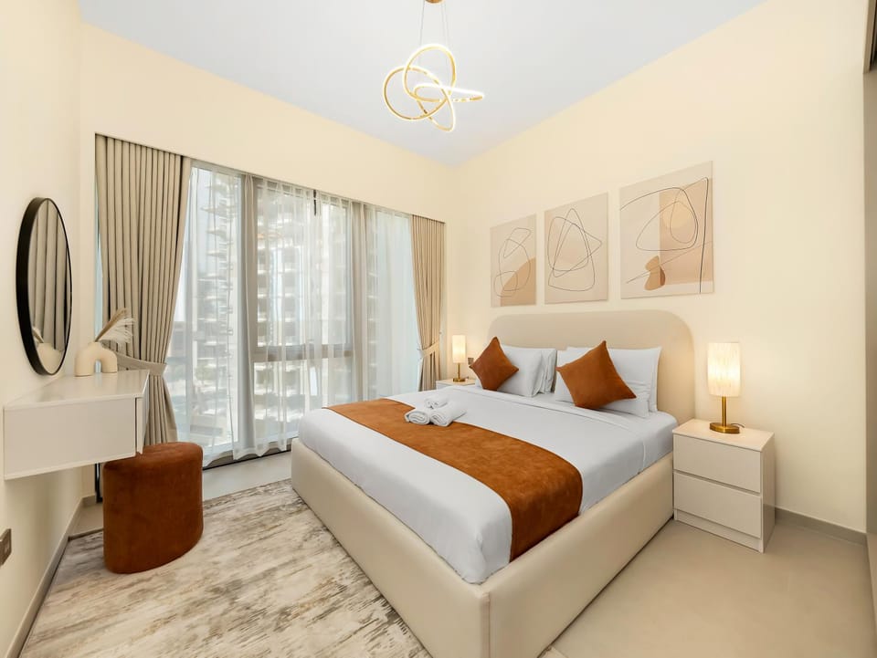 Elegant 1BR I Near Burj Khalifa & Fountain I Dubai Mall Apartment in Dubai