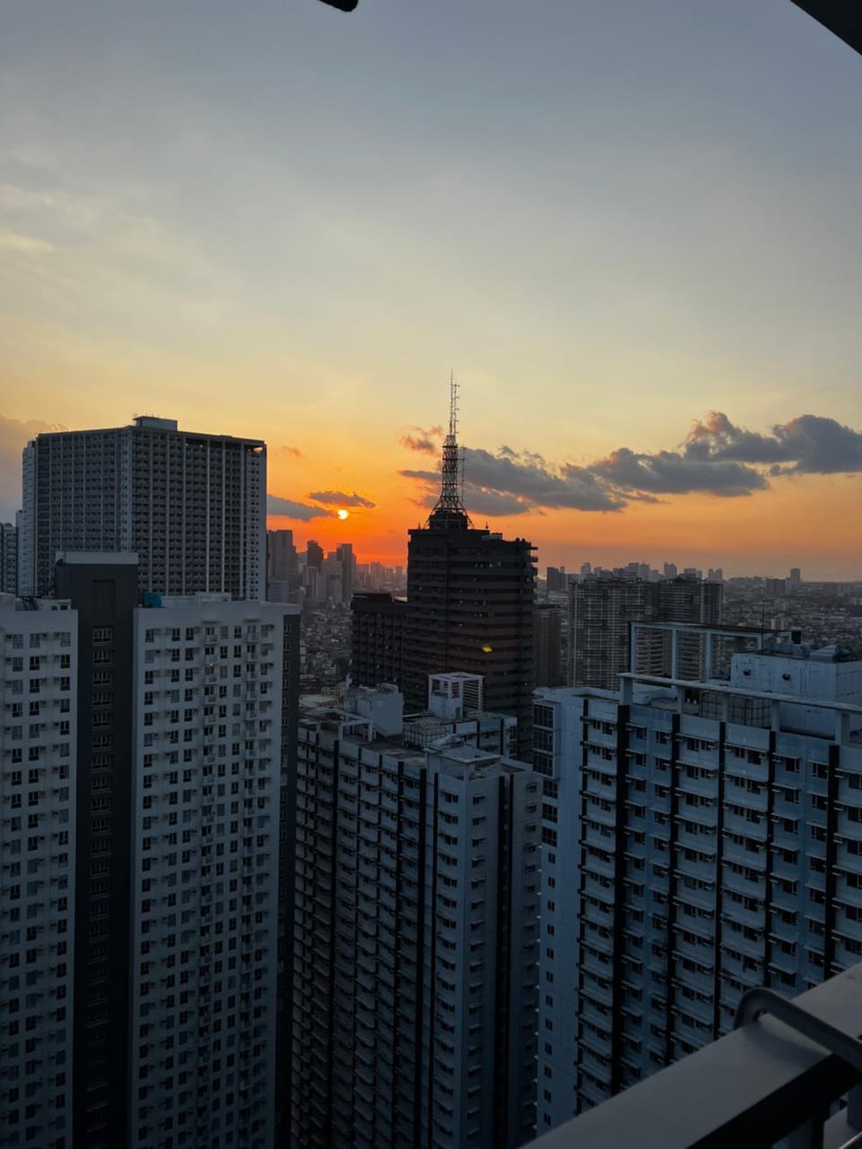 High Rise Haven at Greenfield Mandaluyong Fame Residences Shangrila Megamall Apartment hotel in Mandaluyong