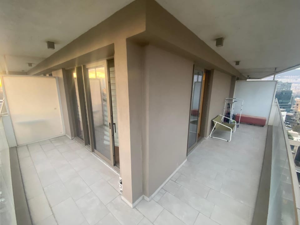 Havuzlu site merkezi konum bornova metro Apartment in Izmir