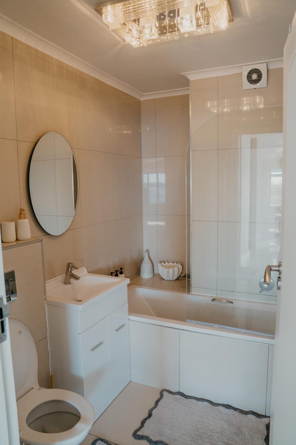 Shower, Bathroom