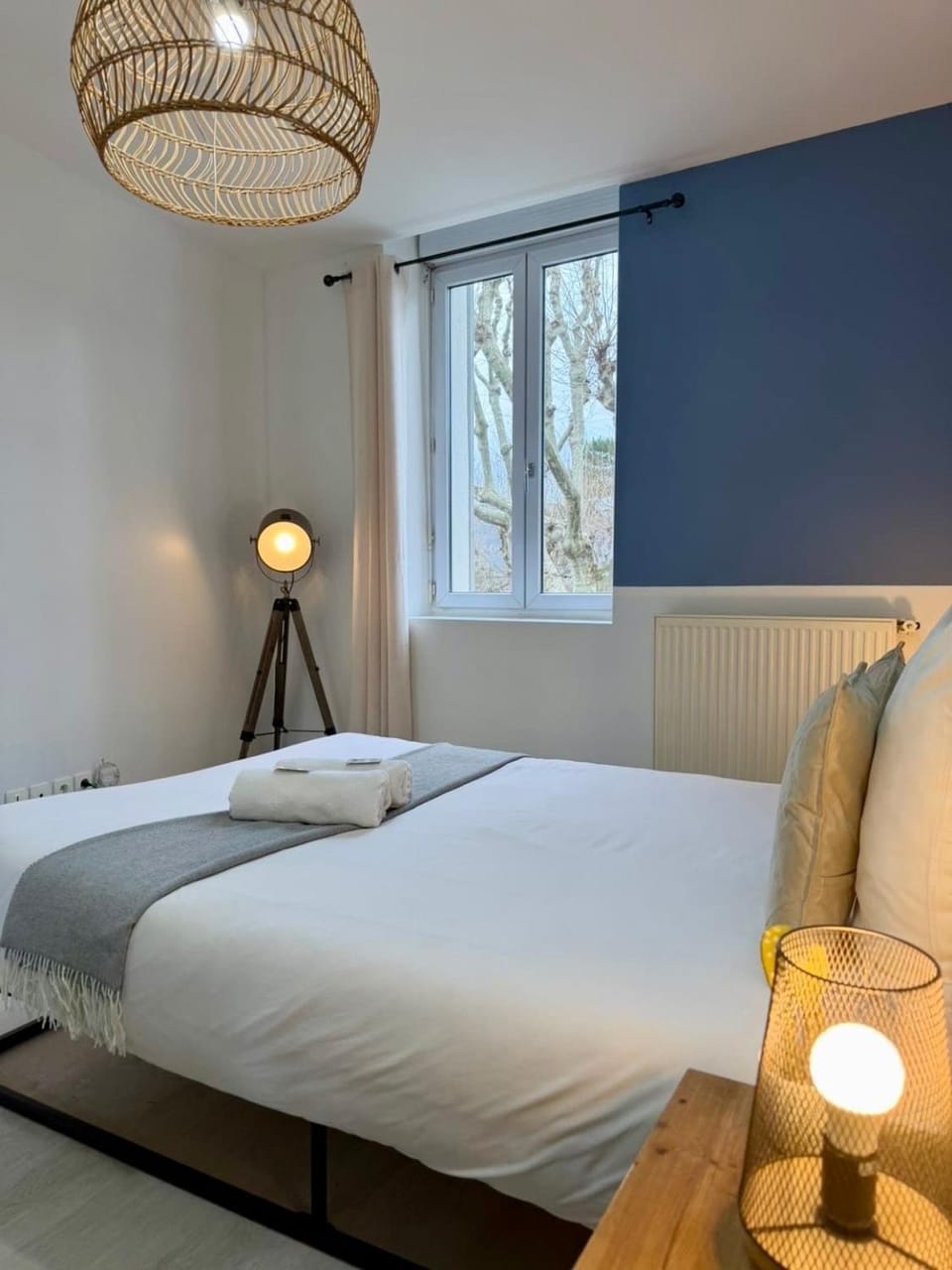 Jasmin Apartment in Valence