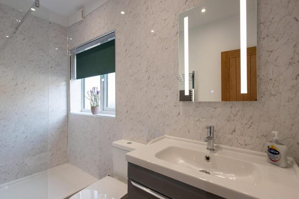14A Central - Sizewell - Contractor Accommodation House in Leiston