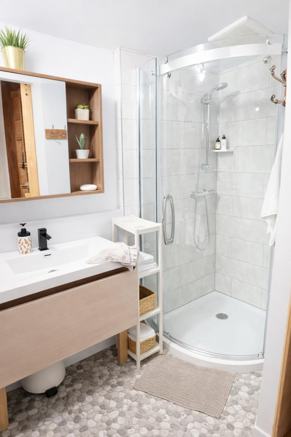 Le Cube Apartment in Drummondville