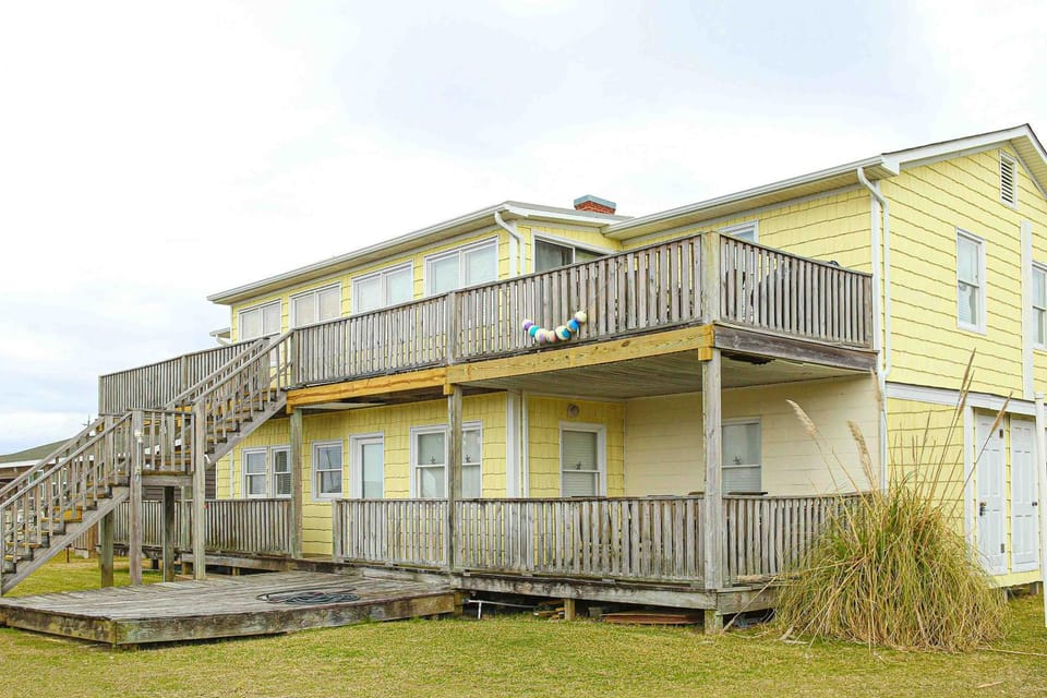 ABCT144 Sailing Away House in Atlantic Beach