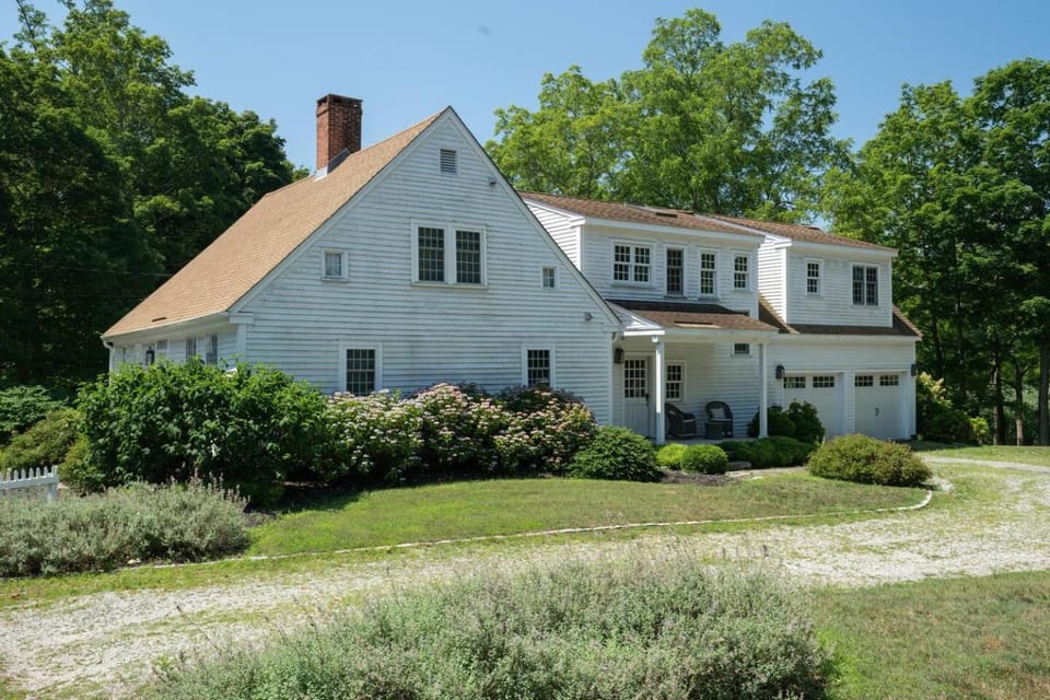 Historic Coastal Home • Marsh Views • Pet-Friendly House in Clinton