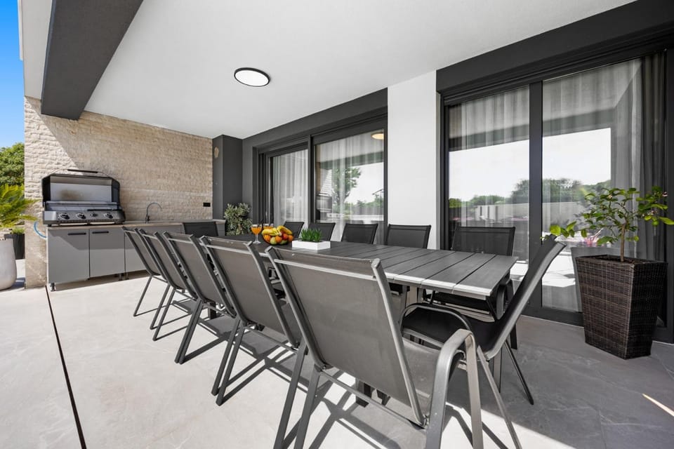 Luxury Villa Vella in Medulin, Istria by Istrabook Villa in Medulin