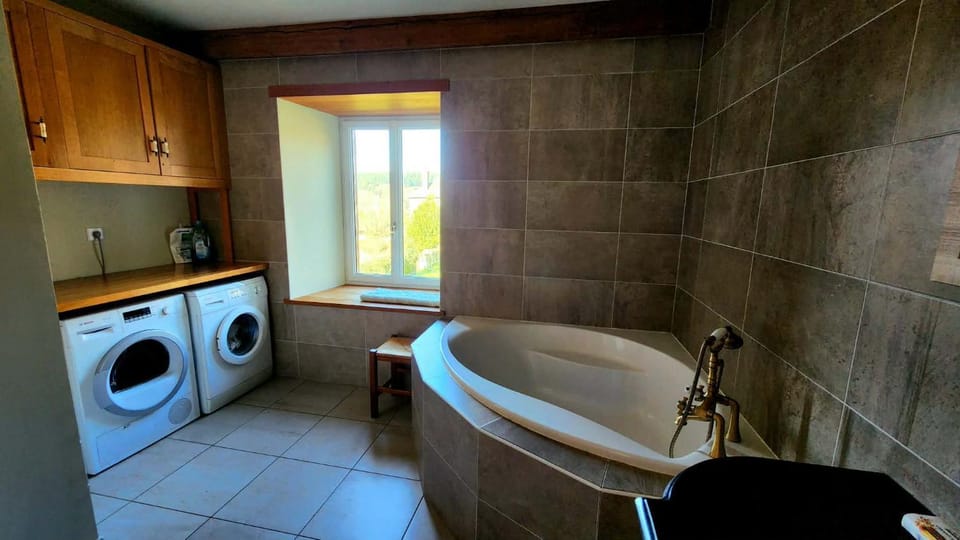 Le Prieuré de Sonne House in Bourgogne-Franche-Comté