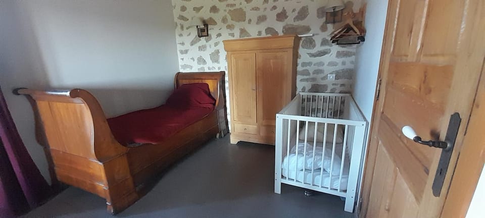 Le Prieuré de Sonne House in Bourgogne-Franche-Comté