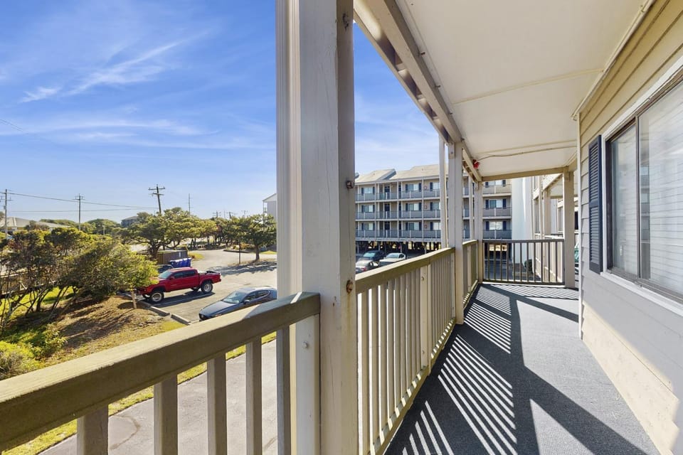 ABIBO45 Island Beach and Racquet Club B109 House in Atlantic Beach