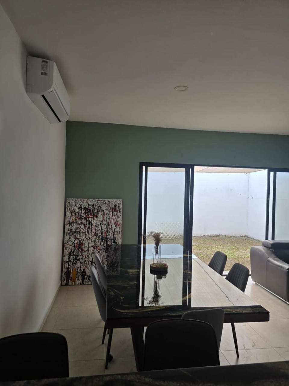 Seating area
