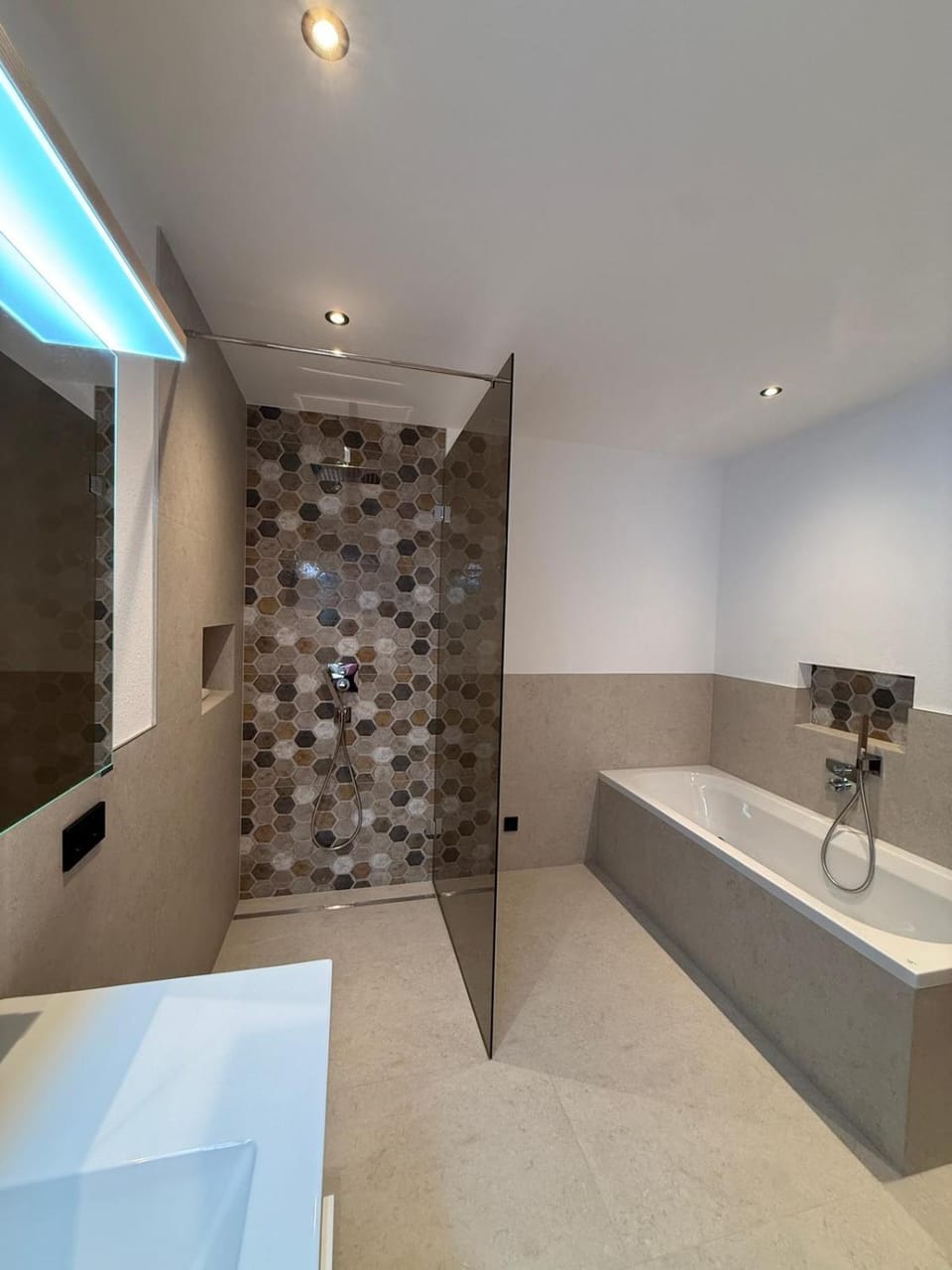 Shower, Bathroom, Bath